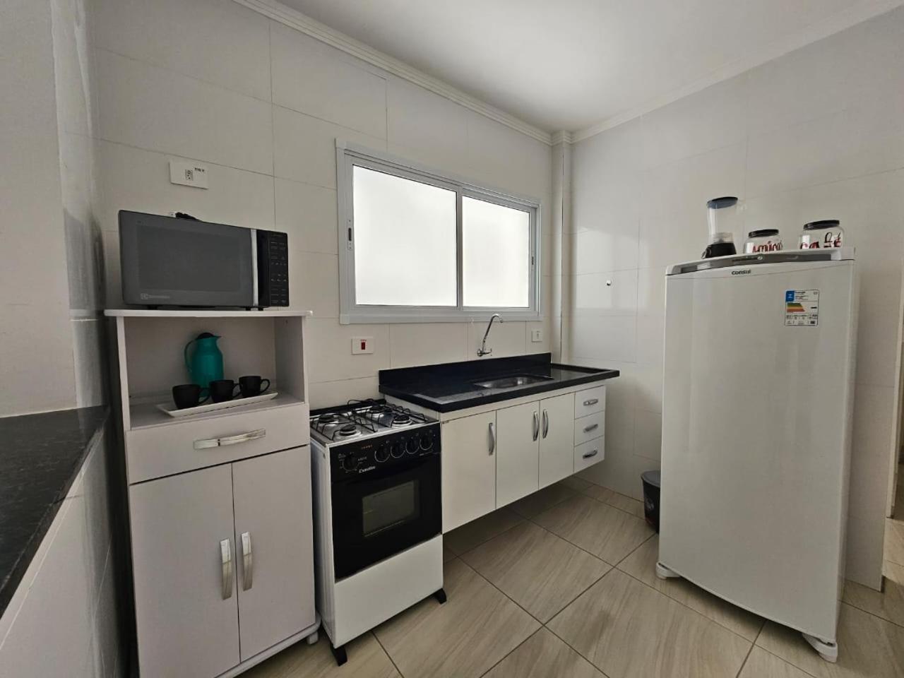 017 Aviacao Beira Mar - 1 Quarto - 10 Metros Da Praia - Wi Fi 500Mbps - Estacionamento Gratuito Praia Grande  Exterior photo